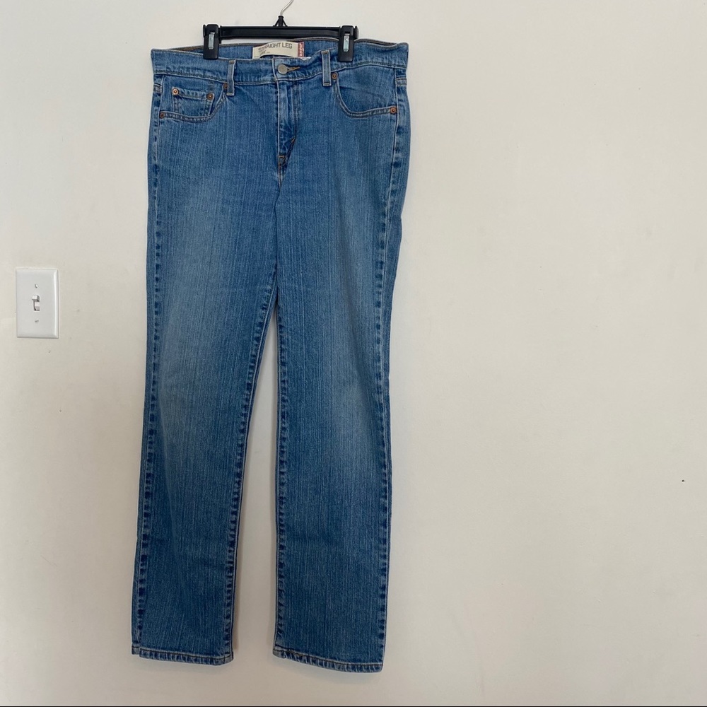 Levi’s straight leg Mom Jeans